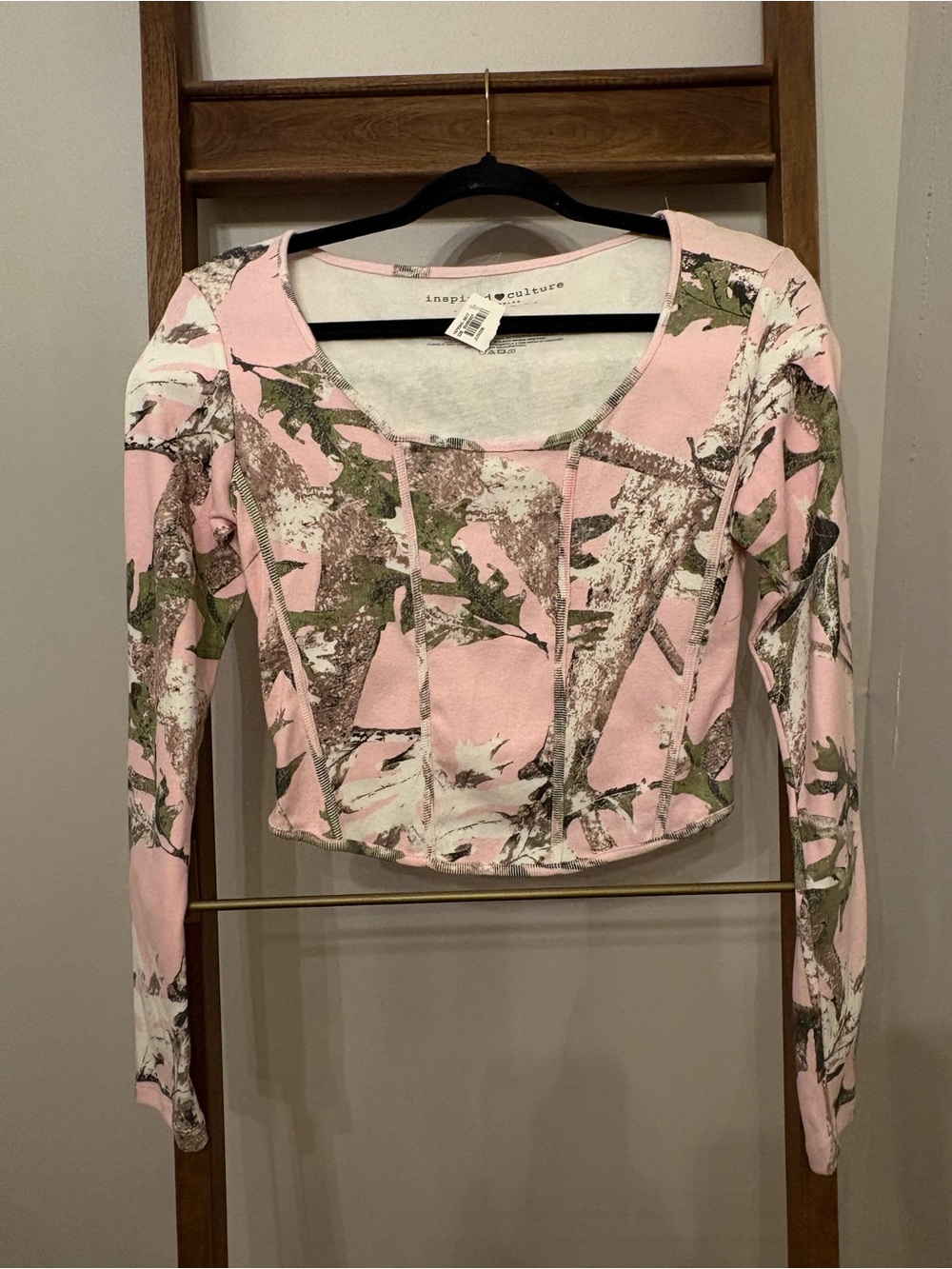 Pink Camouflage Long-Sleeve Crop Top  Sz Juniors XL